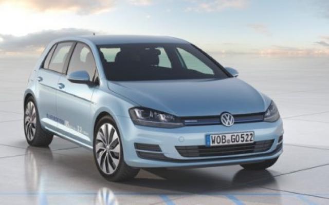 Volkswagen a prezentat cel mai economic Golf din toate timpurile la Salonul de la Paris